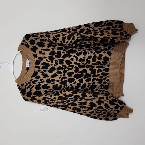 XLE Dunia Sweater The Label By Lauren Elizabeth Brown Cheetah Print Size M - Picture 1 of 10